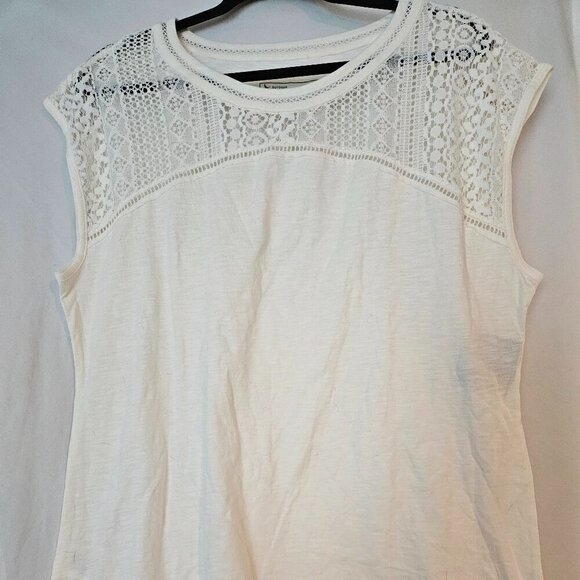 Eddie Bauer lace top blouse, size XL NWT - Picture 1 of 6